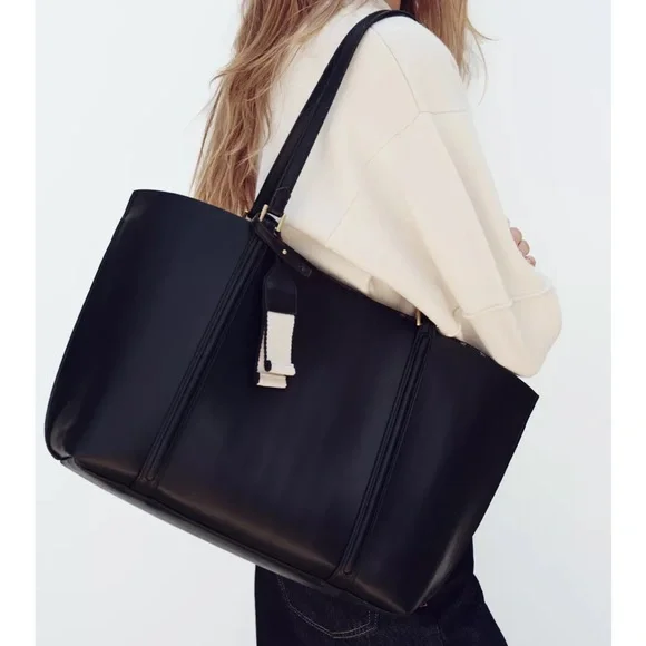 Zara Tote Bag Black - Picture 1 of 10